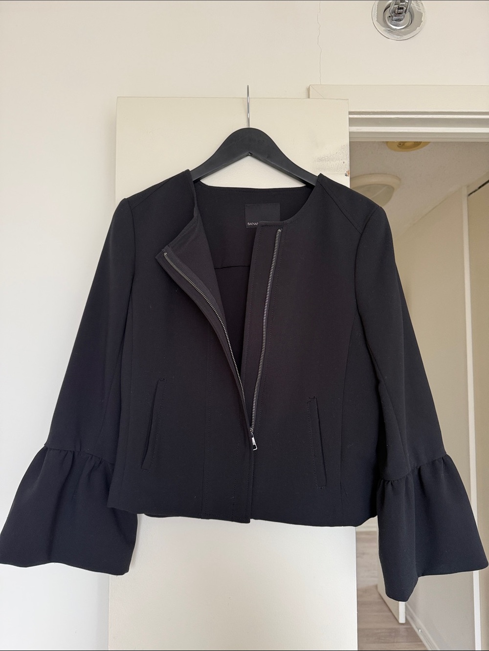 Women’s Black Ruffle-Sleeve Jacket